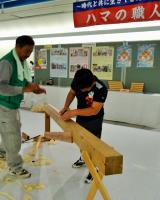 Photographs of participants experiencing Canna Kage at a craftsman exhibition in Hama